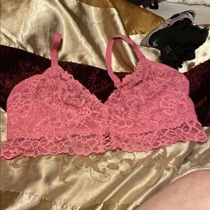 Elegant Lace Bralette in Pink by PINK size Curve Medium